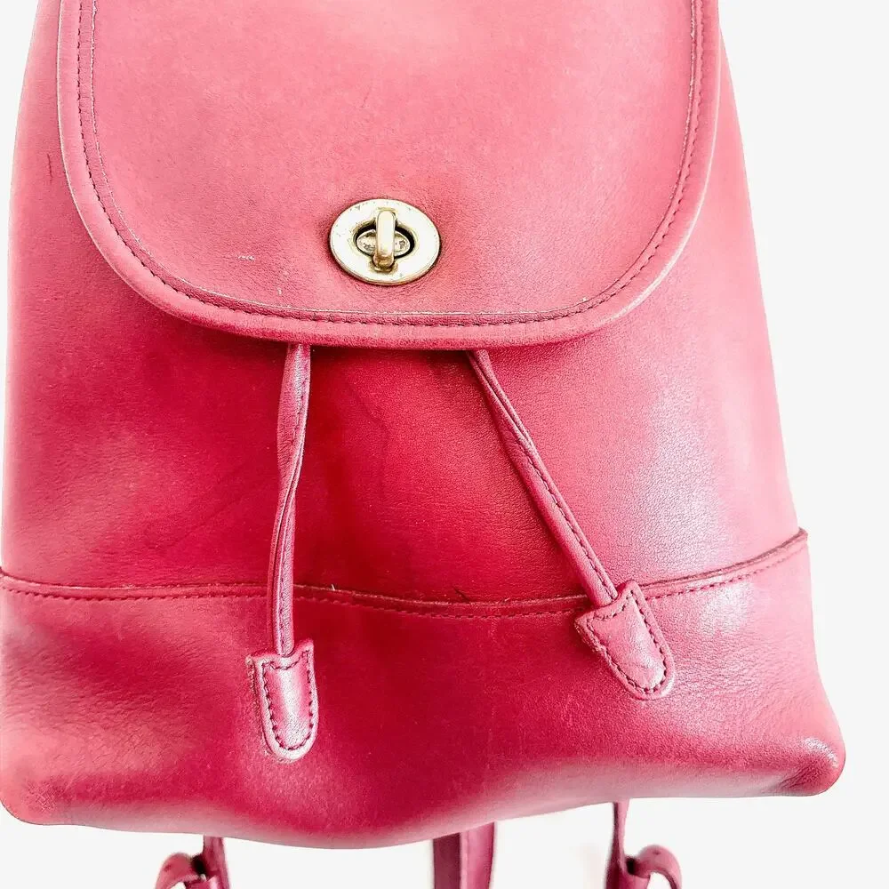 VINTAGE COACH LEATHER DAYPACK BACKPACK - RED